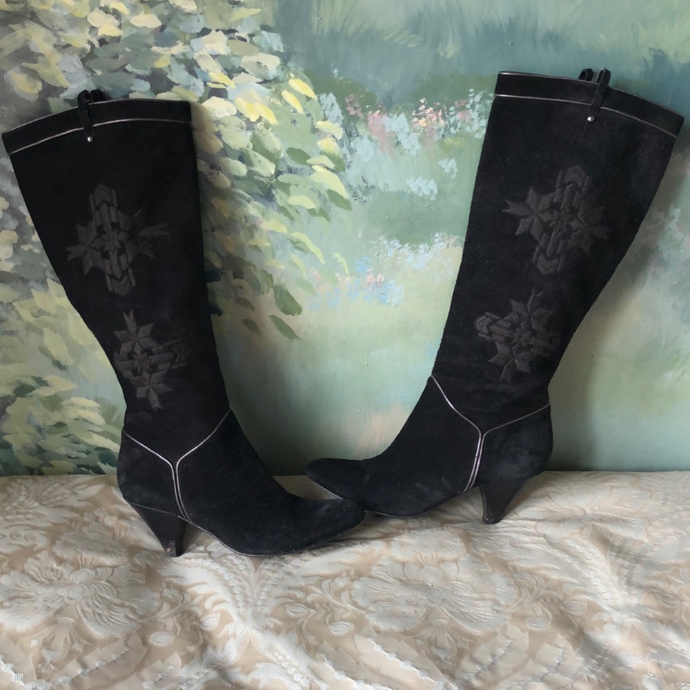 Cole Haan Suede boots